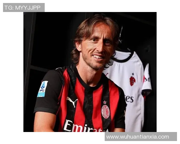 足球明星们热议莫德里奇的传奇表现与职业生涯成就